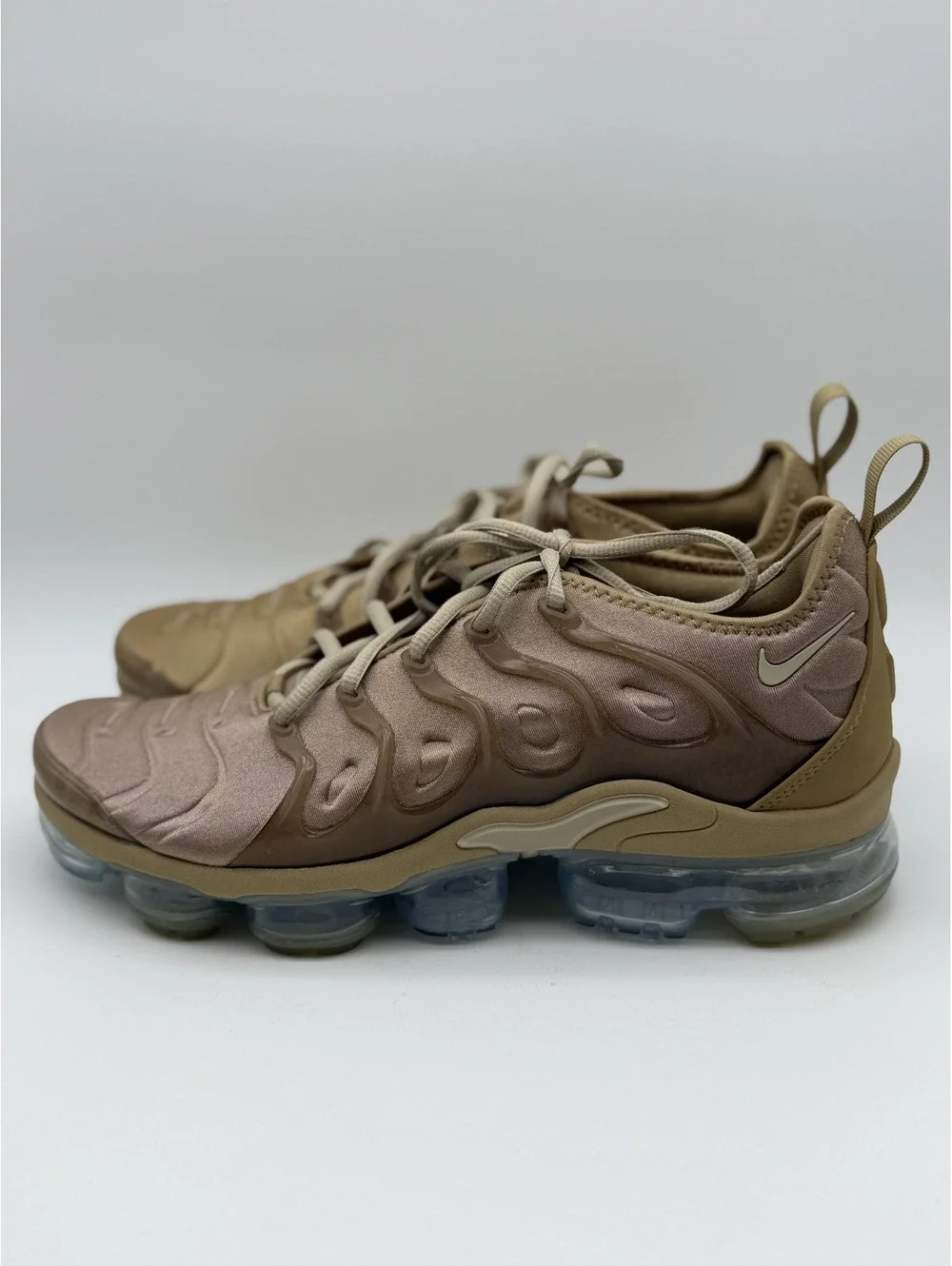 Nike Air VaporMax Plus Sneakers Size 8.5 Tan